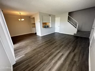 Photo #1: 6585789 Listing