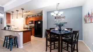 Photo #5: 6585970 Listing