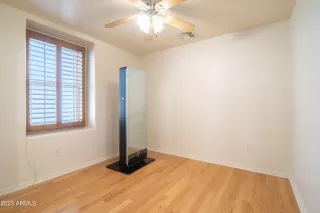 Photo #6: 6586006 Listing