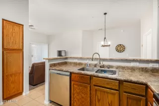 Photo #6: 6586094 Listing