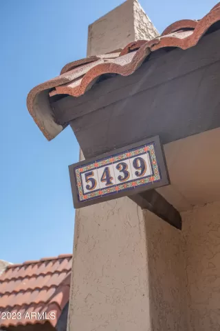 Photo #3: 6586137 Listing 