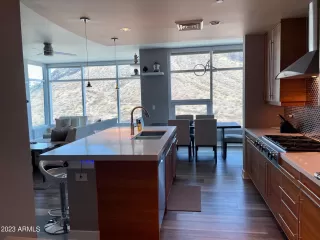 Photo #4: 6586264 Listing