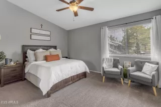 Photo #3: 6586297 Listing