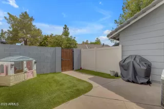 Photo #4: 6586297 Listing