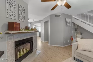 Photo #6: 6586297 Listing