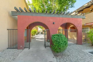 Photo #3: 6586595 Listing 