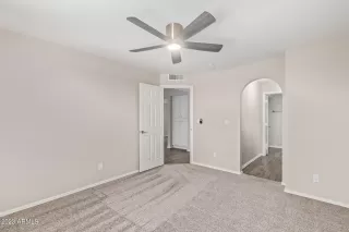 Photo #6: 6586802 Listing