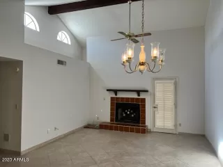 Photo #3: 6586807 Listing 