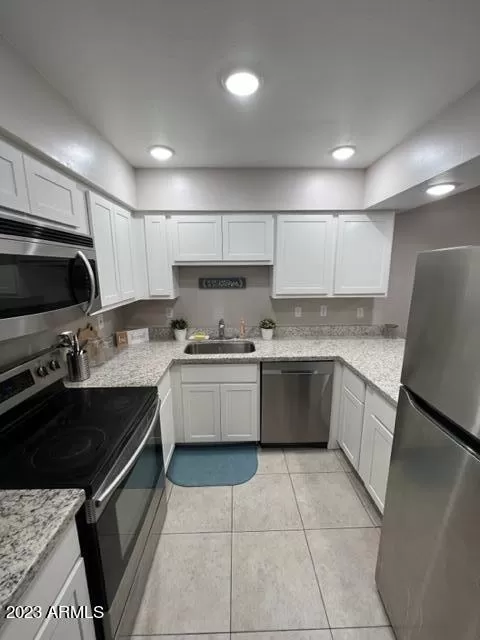 MLS: 6586867 Condo For Sale