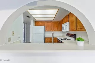 Photo #6: 6587288 Listing 