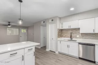 Photo #2: 6587306 Listing