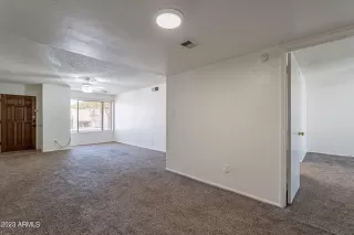 Photo #5: 6587529 Listing