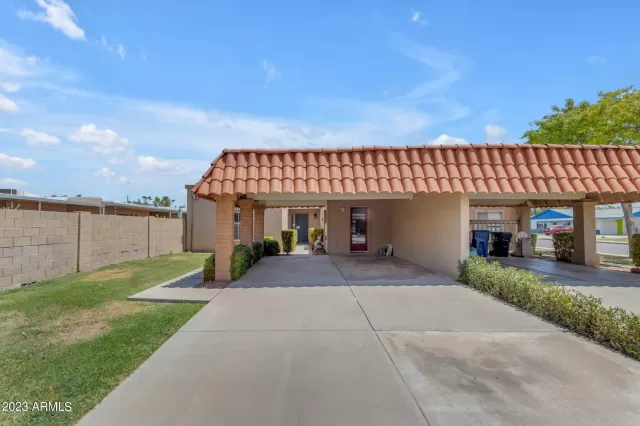 MLS: 6587755 Condo For Sale