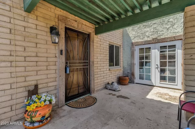 MLS: 6587930 Condo For Sale