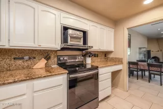 Photo #2: 6588074 Listing