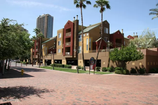 MLS: 6588240 Condo For Sale