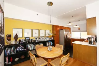 Photo #2: 6588240 Listing