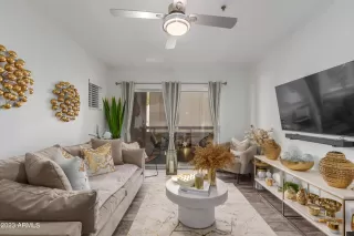 Photo #3: 6588334 Listing