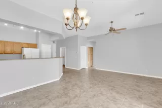 Photo #4: 6588362 Listing 