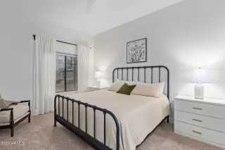 Photo #6: 6588457 Listing