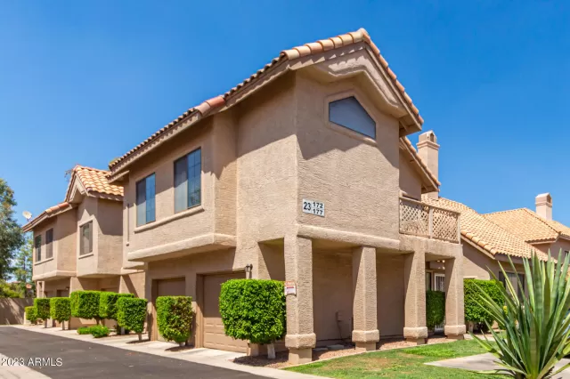 MLS: 6588678 Condo For Sale