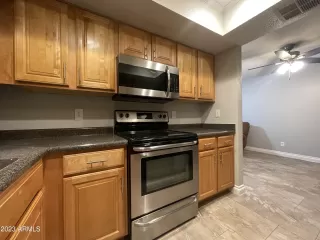 Photo #4: 6589022 Listing 