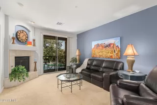 Photo #2: 6589417 Listing 