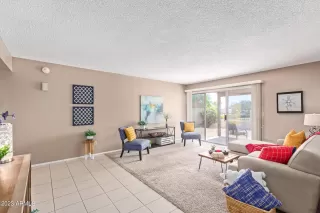 Photo #3: 6589830 Listing 