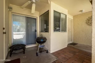 Photo #4: 6590169 Listing