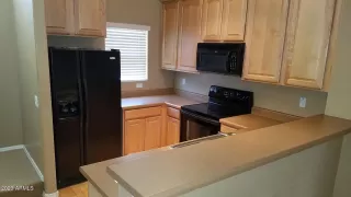 Photo #3: 6590441 Listing