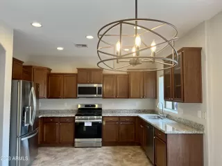 Photo #2: 6590631 Listing