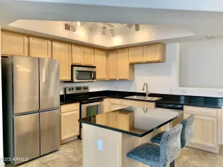 Photo #2: 6591107 Listing