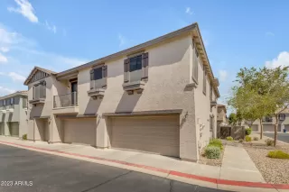 Photo #2: 6591168 Listing