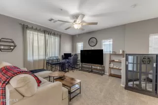 Photo #5: 6591168 Listing