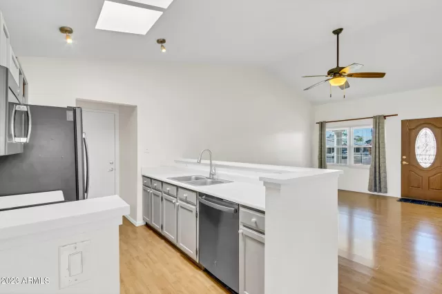 MLS: 6591222 Condo For Sale