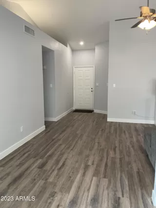 Photo #3: 6591303 Listing 