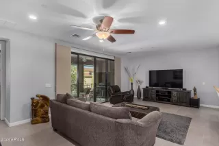 Photo #3: 6591354 Listing 