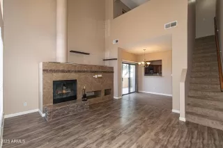 Photo #2: 6591490 Listing