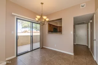 Photo #6: 6591490 Listing