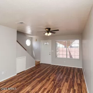 Photo #5: 6591605 Listing 