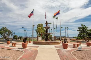 Photo #3: 6591897 Listing