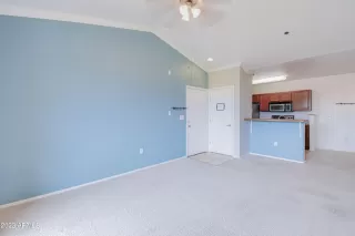 Photo #4: 6592774 Listing