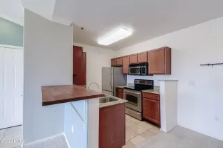 Photo #5: 6592774 Listing