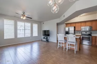 Photo #3: 6593407 Listing