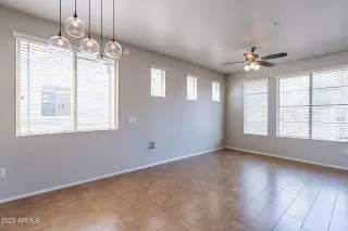 Photo #4: 6593407 Listing