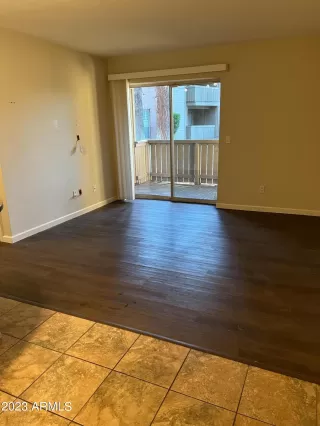 Photo #5: 6593544 Listing