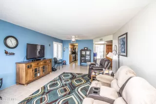 Photo #6: 6593546 Listing
