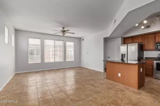 Photo #1: 6593688 Listing 