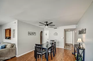 Photo #5: 6593959 Listing 