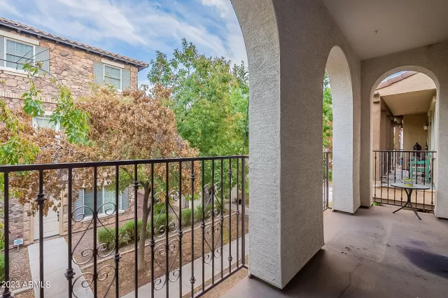 MLS: 6593962 Condo For Sale